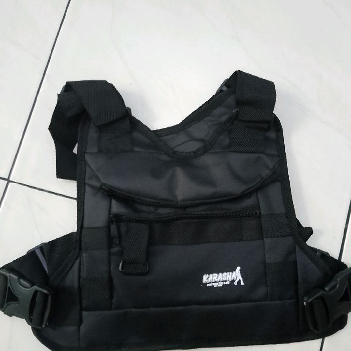tas dada pria.cocok untuk yang hobi touring perjalanan jauh