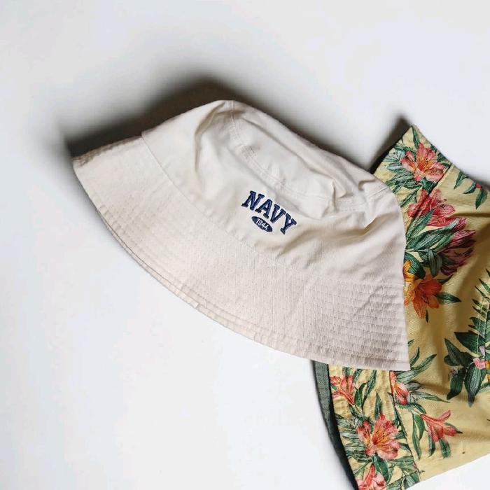 Topi Bucket Hat Shoopen Navy 1944 | Thriftshop