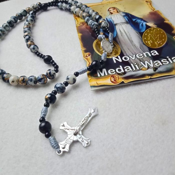 TERLARIS Kalung Rosario Marmer Corak Emas dan Lembaran Doa Novena Medali Wasiat - Paket Doa READY
