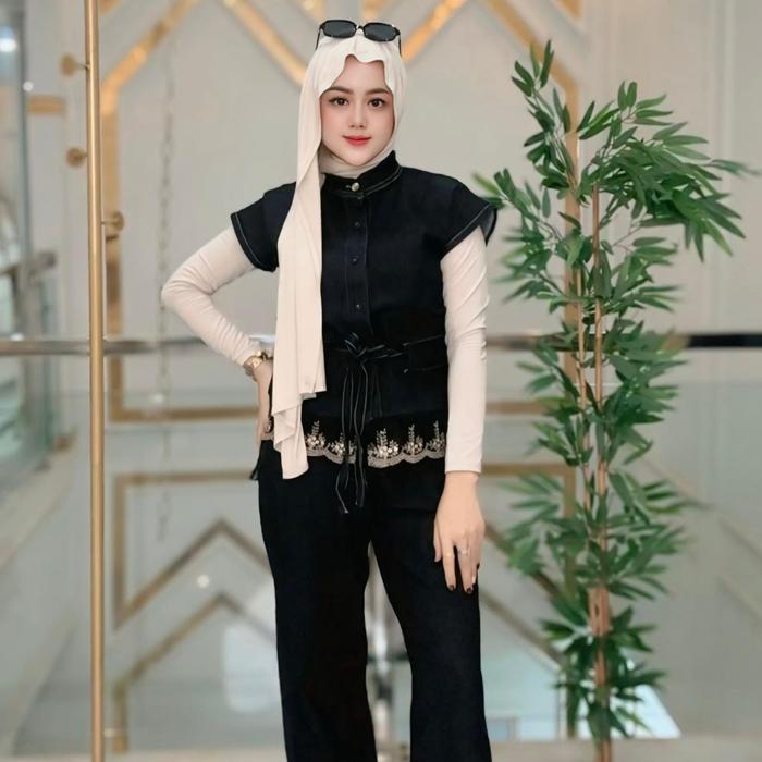 Ella Trendy One Set Nazla
