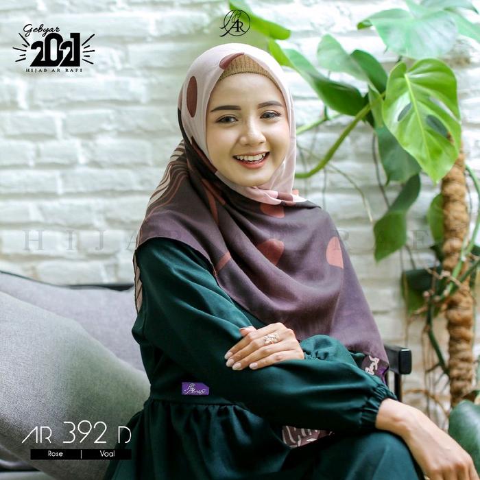 AR 392 D Hijab ARRAFI Segi empat