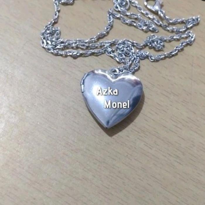 Kalung Love Titanium Stainlees Silver Bisa Buka Tutup - Perhiasan - Souvenir