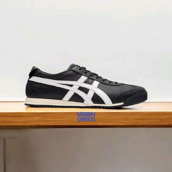 Sepatu kasual Mexico 66 SD Deluxe Black