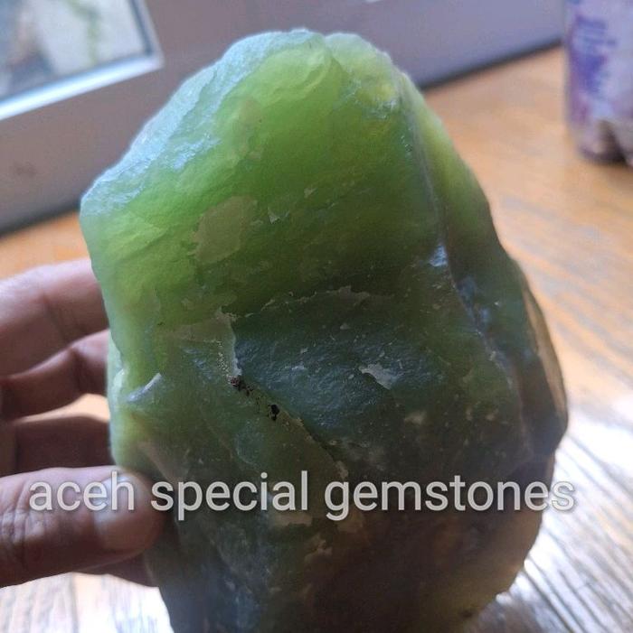 bongkahan batu giok jadeite jade super kristal, green jadeite translucent, jadeite jade, natural