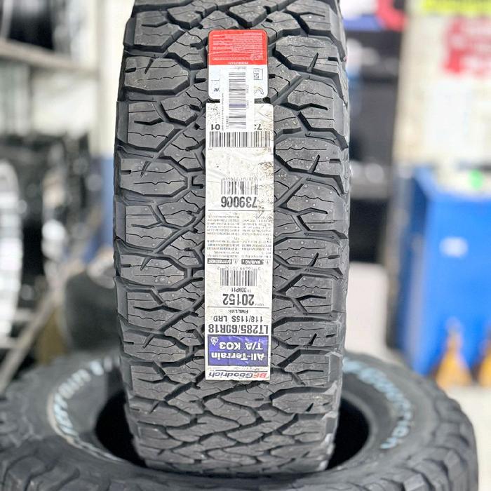 BFG Ban All TERRAIN Ukuran 275/55 Ring 20 Model 730D6 20212 untuk Dijual Car Kendaraan