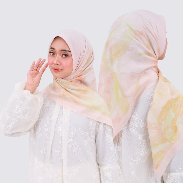 NAYLAREZA HIJAB Ruwa Bloom Series Jilbab Motif Eksklusif Kerudung Segi Empat Hijab Scarf bahan Voal 