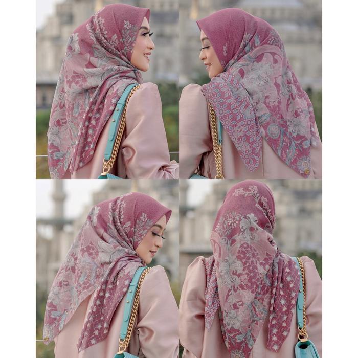Buttonscarves The Topkapi Raspberry
