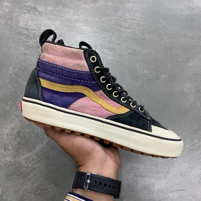 [Size 38] Vans Sk8-Hi MTE-2 in the Black/Sugar Plum Pink Black (VN0A5HZZ6K6) Second Original Kondisi