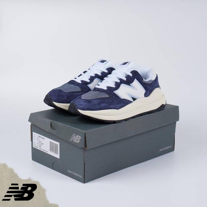 Sepatu New Balance 5740 Navy White