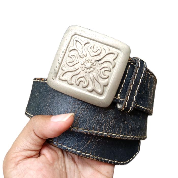 Sabuk Kulit Vintage Buckle Metal ala Chrome Hearts