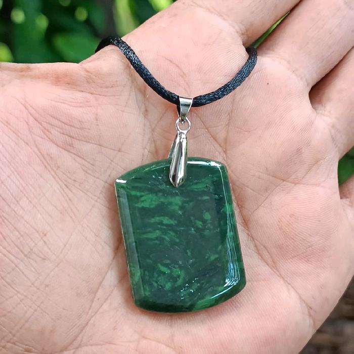 kalung liontin pria giok nefrit aceh grade A