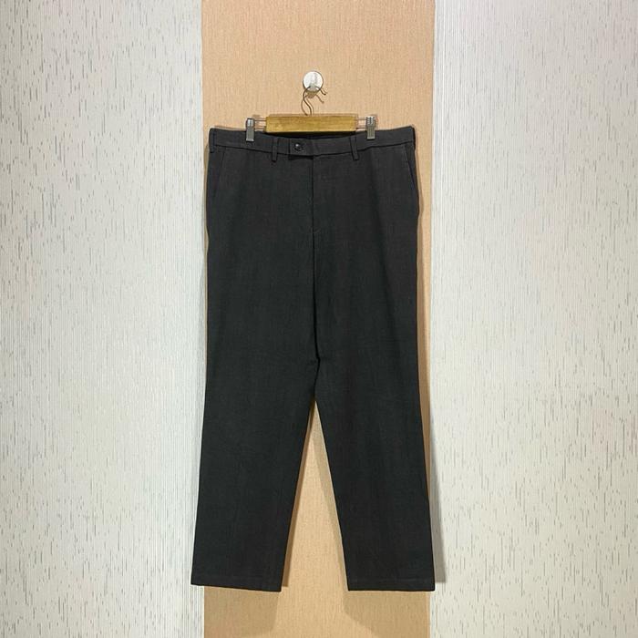Work Pants Tartan UNIQLO HEATTECH Straight Fit / Celana Bahan Pria / JP617 / Size 35