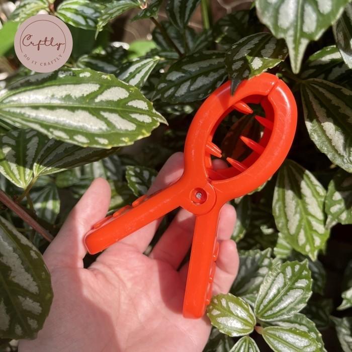 Arrietty Ghibli Hairclip Jepit Rambut Termurah