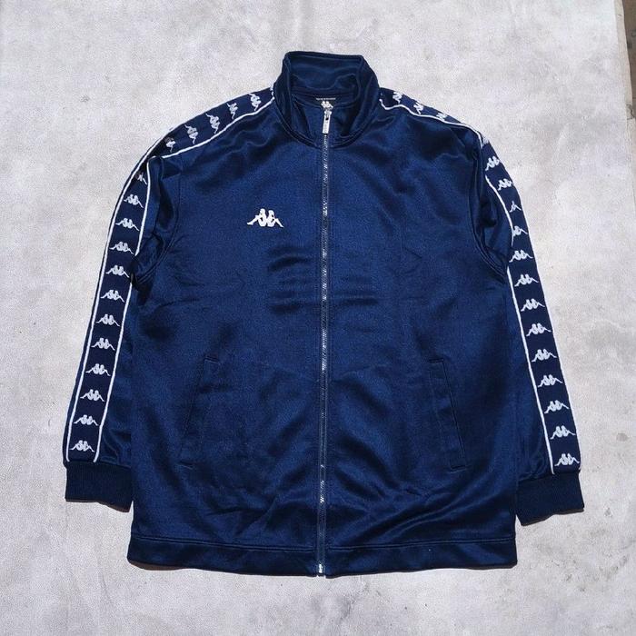 Jaket tracktop pria Kappa tapped navy bekas