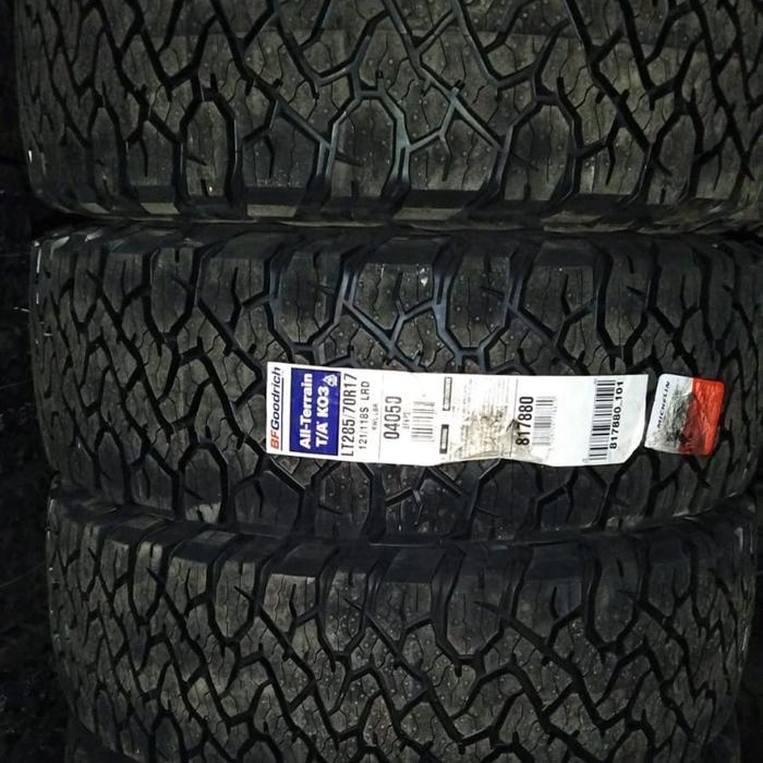 Ban Mobil 285/70 R17 BFGOODRICH KO3