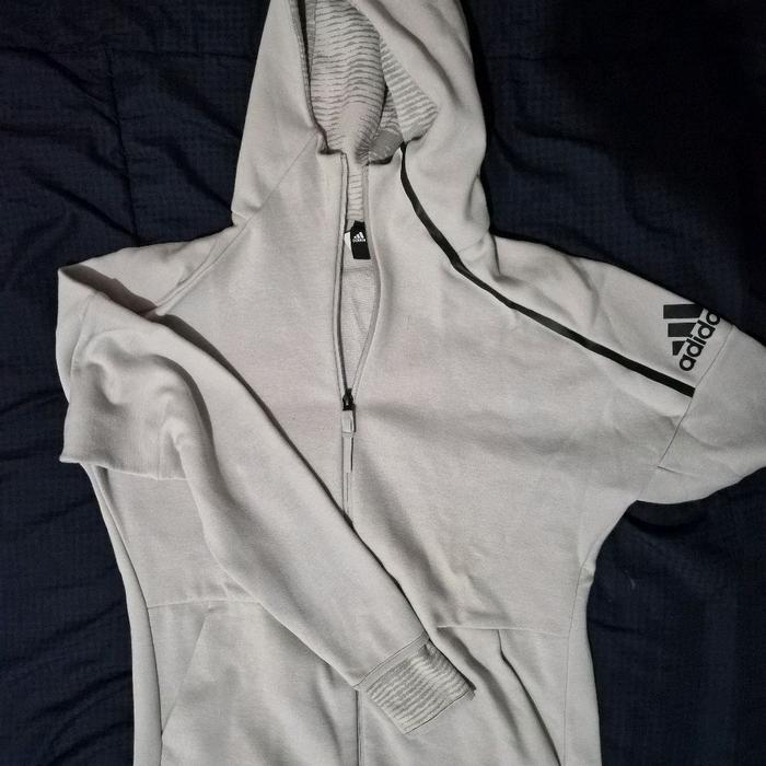 Adidas Z.N.E Hoodie Jacket Original – Size M | Bekas Kondisi Masih Bagus