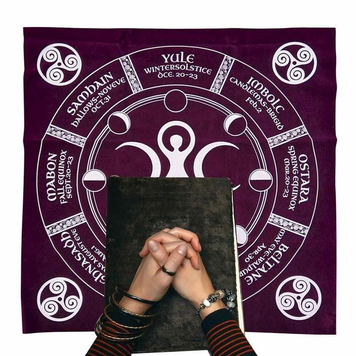 Altar Tarot Card Cloth Purple Square Pentagram Altar Cloth 50CM Altar