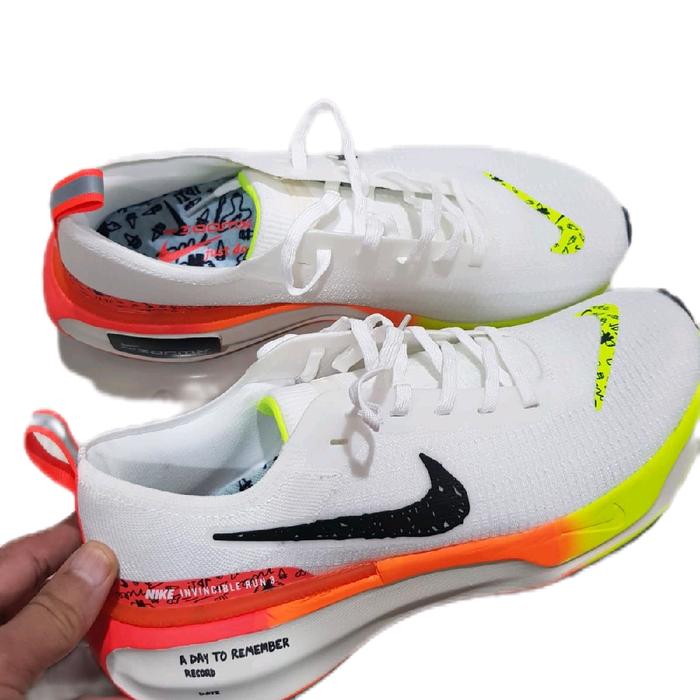 Nike Sepatu Invincible Run 3 Size 44 Insole 28 cm Sale Terbaru