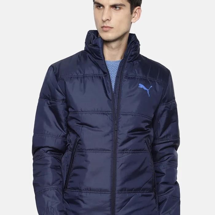 PUMA Jaket Puffer Pria - Jaket Hangat dengan Logo PUMA di Dada - Warna Navy - Ideal untuk Musim Ding