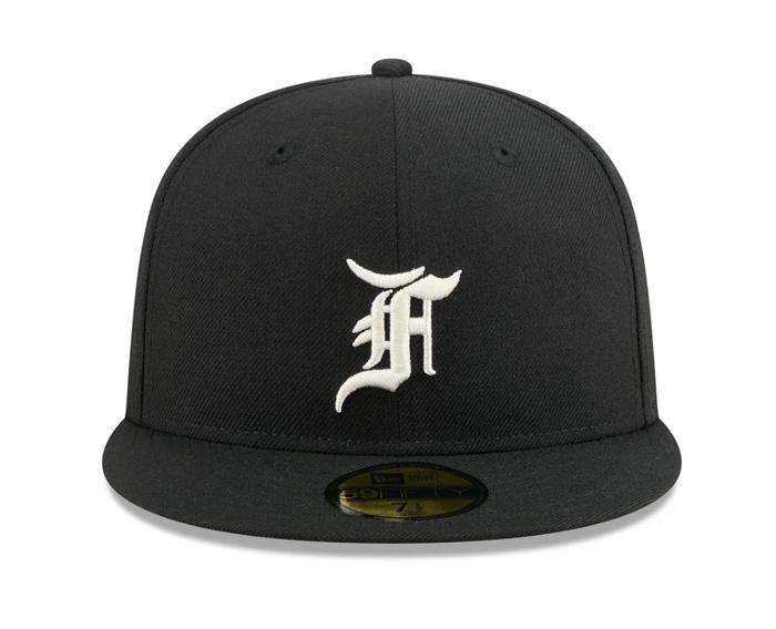 Topi Fear of God (FOG) x New Era 59Fifty Chicago White Sox Black Fitted Cap