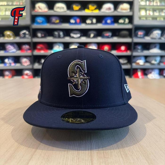 Topi New Era MLB Seattle Mariners 30th Anniversary Patch Navy 59FIFTY Basbeall Fitted Hat Original
