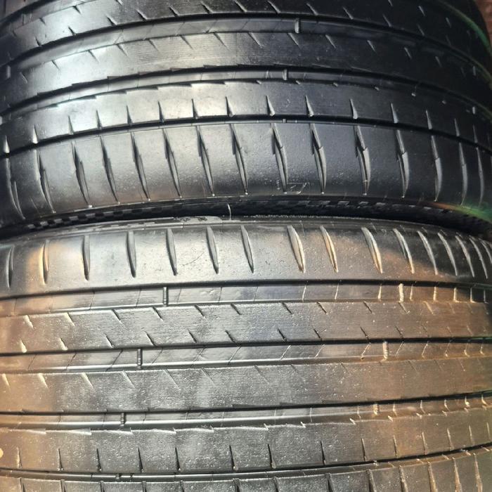 Mechlin Ban Copotan Pilot Sport4S 255/30 R21 Ketebalan 90% Produksi 2024 Minus Tambalan Pres 1 Pcs H