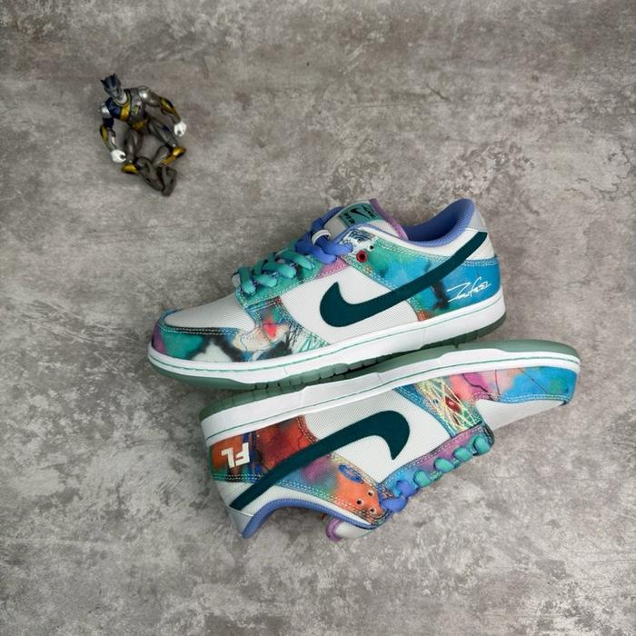 Nike SB Dunk Low x Futura Laboratories ‘Bleached Aqua’