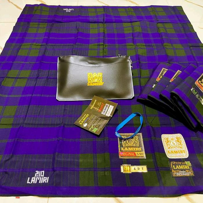 Sarung Lamiri, type KDT/SANDUR kwalitas full sutra  bukan MESRES, asli  tenunan  bukan printing, sar