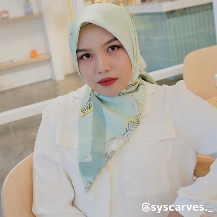Hijab Motif Limun dari brand Syscarves