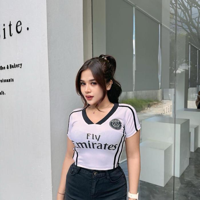 Jersey Top // Emirates Croptop - Atasan Wanita kekinian