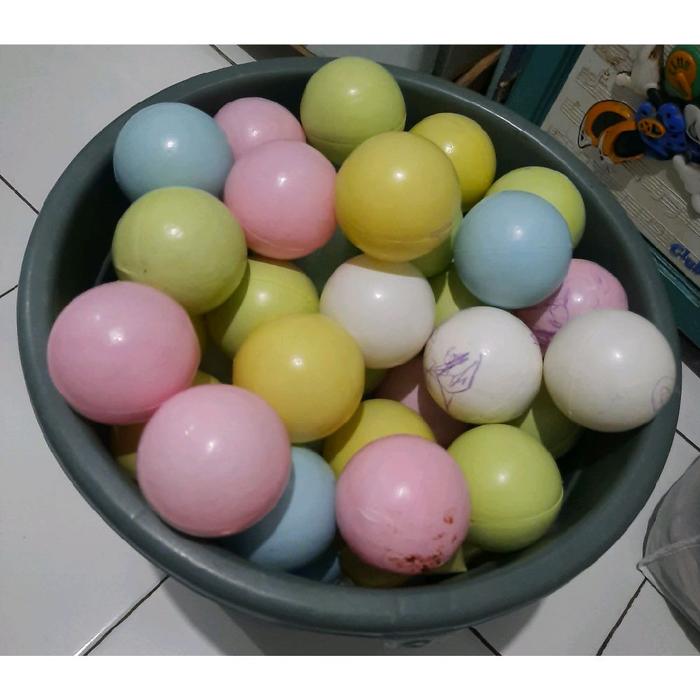 Preloved - Mainan bola anak seember