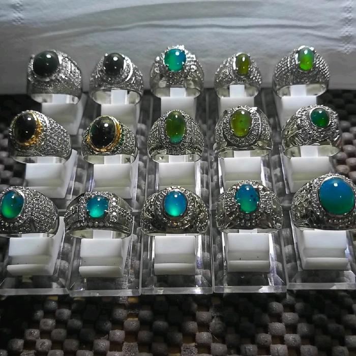 Batu Bacan Doko - Batu Bacan Doko