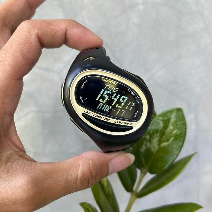 Y2k SOMA Watch Black/Gold Digital, Jam Soma, Like nike triax