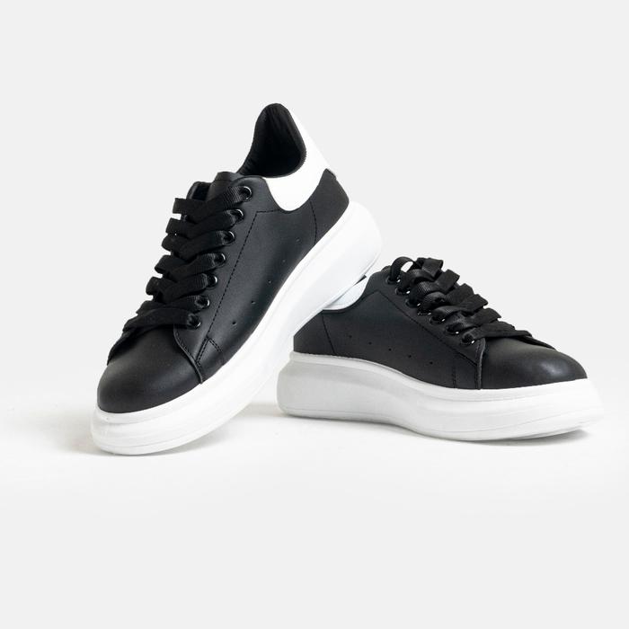 Guten Inc size 42-44 BLACK SHOES - Sepatu Sneakers Casual Guten Inc