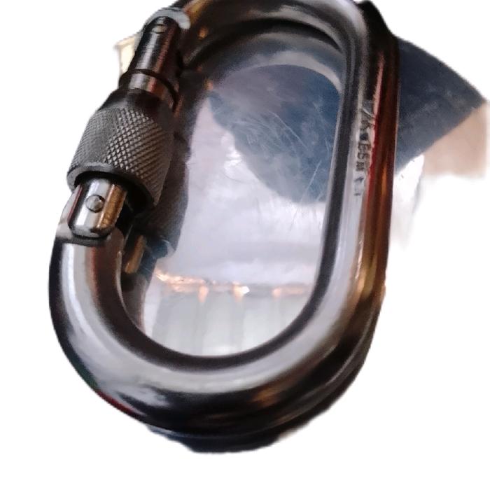 carabiner oval baja
