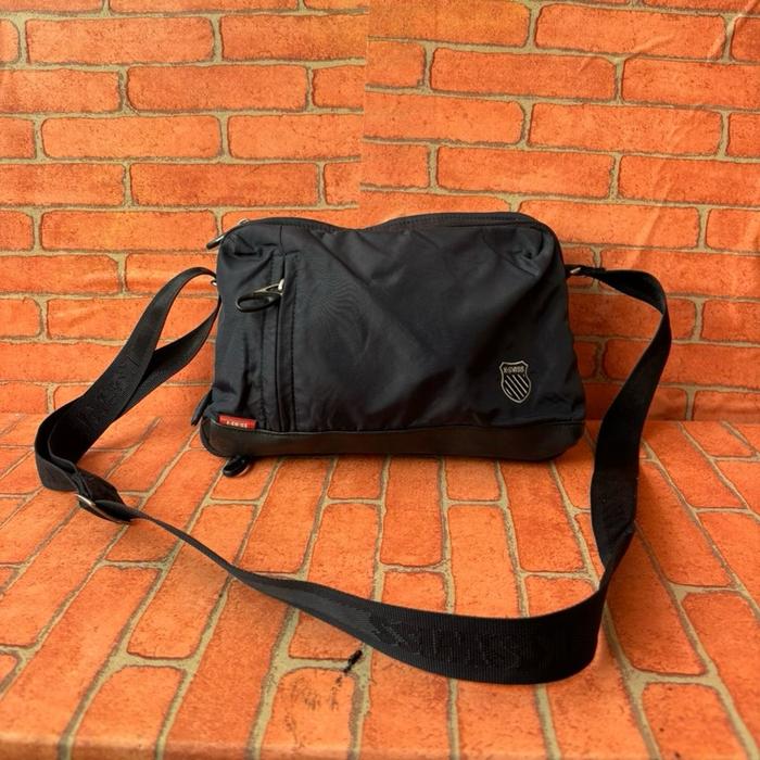 TAS SLING PRIA K-SWISS NILON SECOND BRANDED HITAM / TAS SELEMPANG PRIA K SWISS SECOND NILON