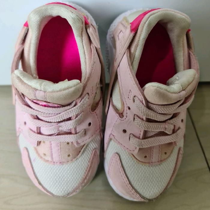 Nike Huarache Run Kids (anak) warna pink | Preloved