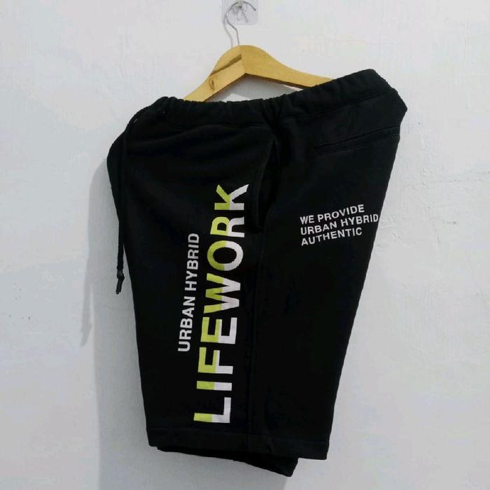 Celana pendek Life work second