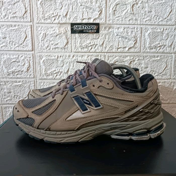 NEW BALANCE 1906 R  ORIGINAL  SECOND MINUSAN