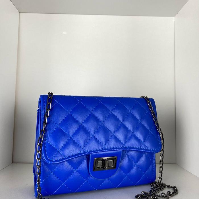 TAS WANITA BIRU EMBOS RANTAI HITAM