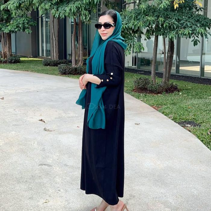 DISTRICT DEA - Vivi Batwing Dress - dress rajut lengan panjang model batwing - dress rajut polos - d