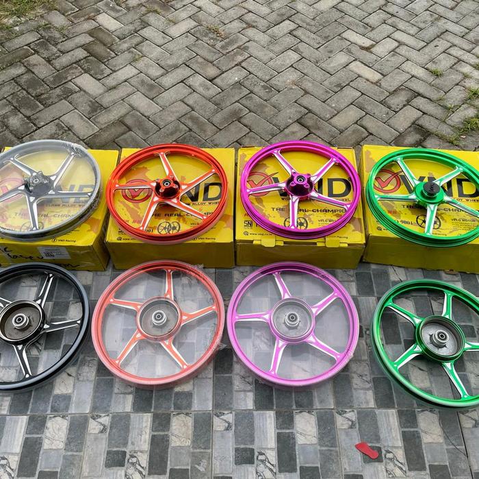 Velg Vnd ak55 jupiter Fizr vega / Velg Vnd ak55 model enkei fiz R/jupiter/vega
