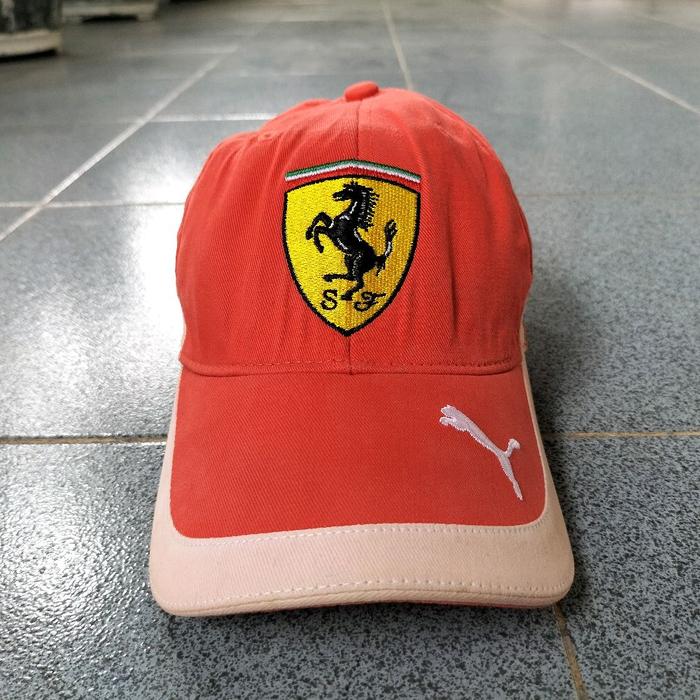 Topi Ferrari X Puma Vintage Original Official Merchandise Scuderia Ferrari F1 Cap 2005 Rare