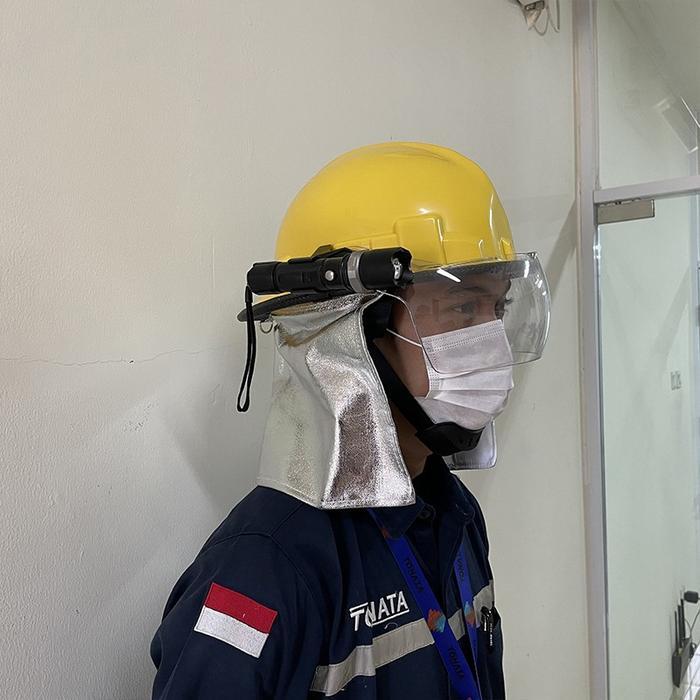 Flash Sale / Helm Pemadam Kebakaran / Helm Damkar Kuning / Helm Damkar Warna Kuning / Helm Pemadam W