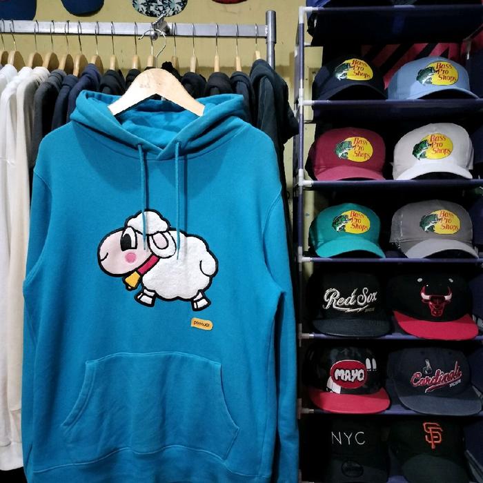 Hoodie Pancoat Pria Sweatshirt dengan Desain Domba Lucu dan Warna Biru Cerah - Sweater
