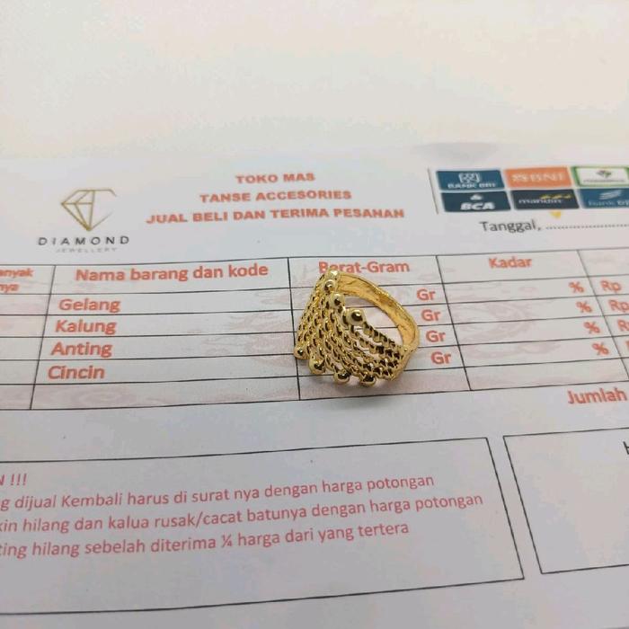 CINCIN WANITA TERLARIS BERLAPIS EMAS MUDA