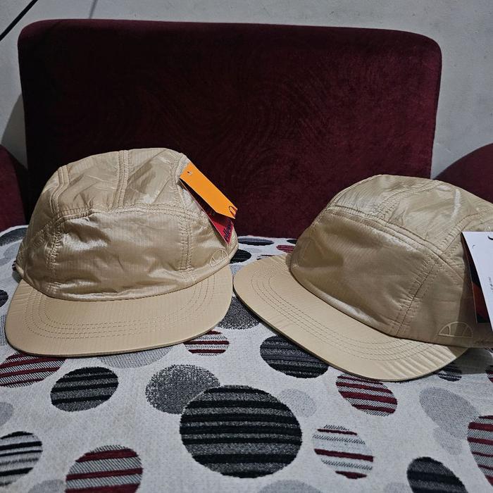 Ellesse original flat cap beige original bnwt