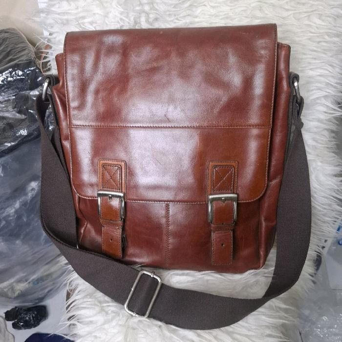 Tas PriaFo0SsiiL Brand Preloved / Tas Selempang Laki² / Tas Pria Bahan Kulit Asli / Tas Kerja / Minu