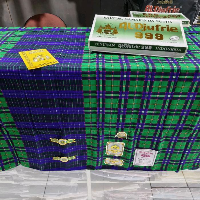 Al-Djufrie SARUNG AL-DJUFRIE 999 SUTRA JADUL KWALITAS TERBAIK DENGAN KEMASAN BOX BARANG LIMITEED EDI