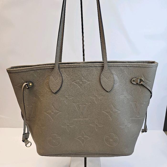 LV Neverfull Empreinte MM [Preloved]